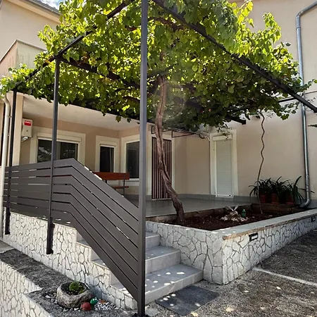 Daire New Ema I Krk Town