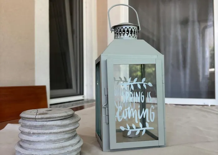 アパート New Ema I クルク